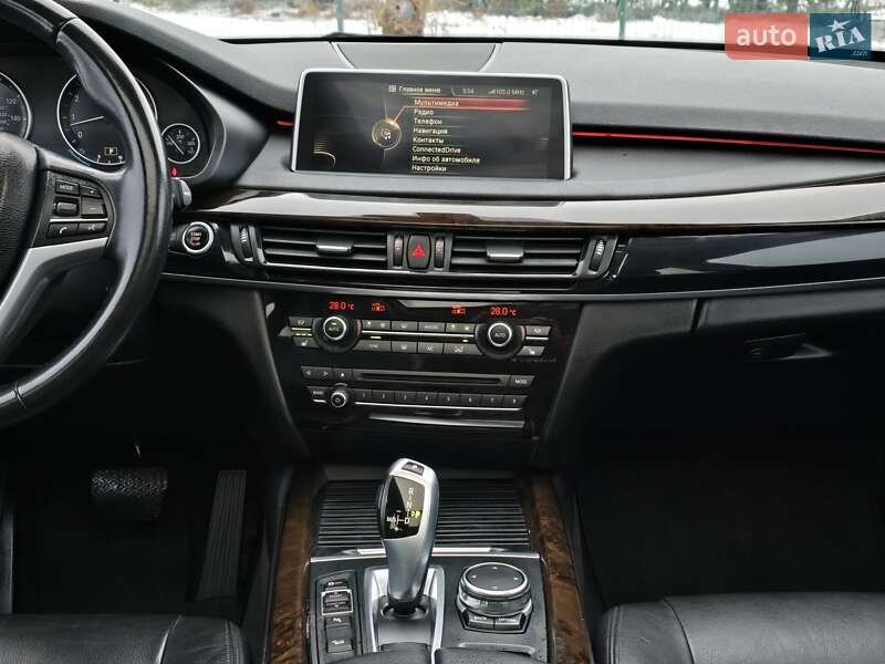 Внедорожник / Кроссовер BMW X5 2015 в Хмельницком