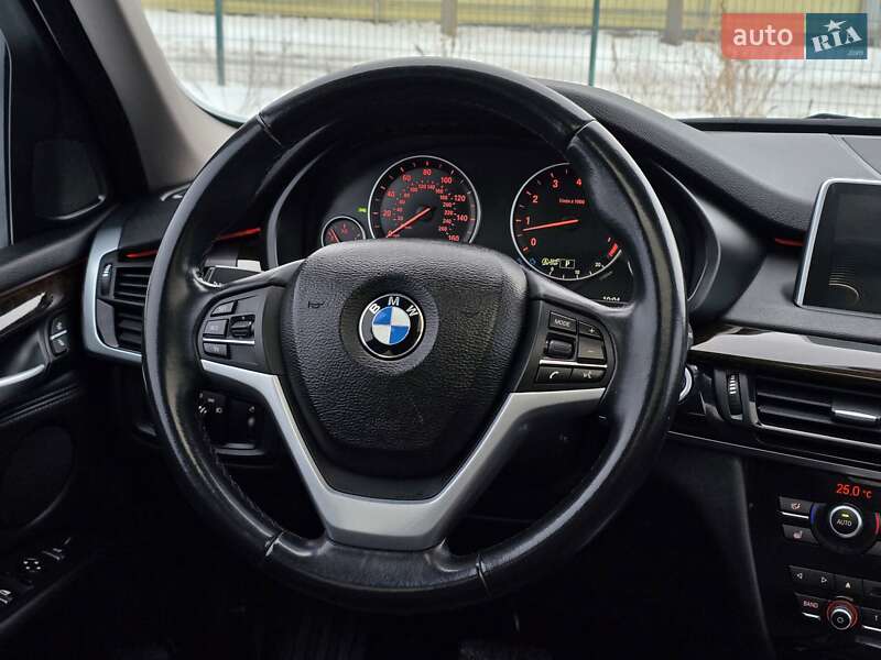 Внедорожник / Кроссовер BMW X5 2015 в Хмельницком