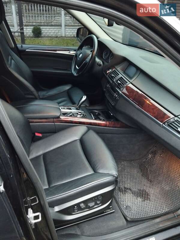 Позашляховик / Кросовер BMW X5 2012 в Дашеві фото 3 Позашляховик / Кросовер BMW X5 2012 в Дашеві