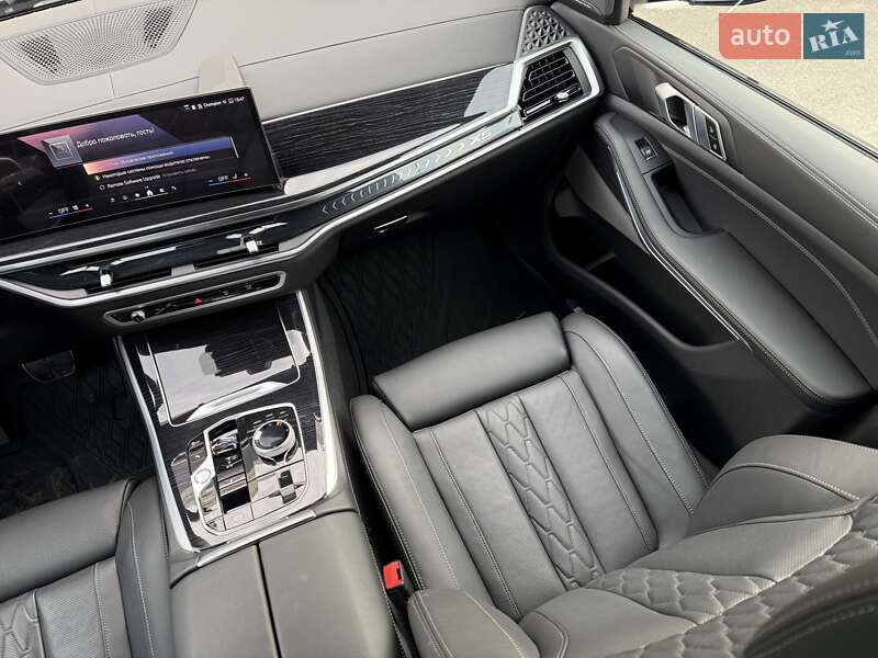 Внедорожник / Кроссовер BMW X5 2025 в Днепре