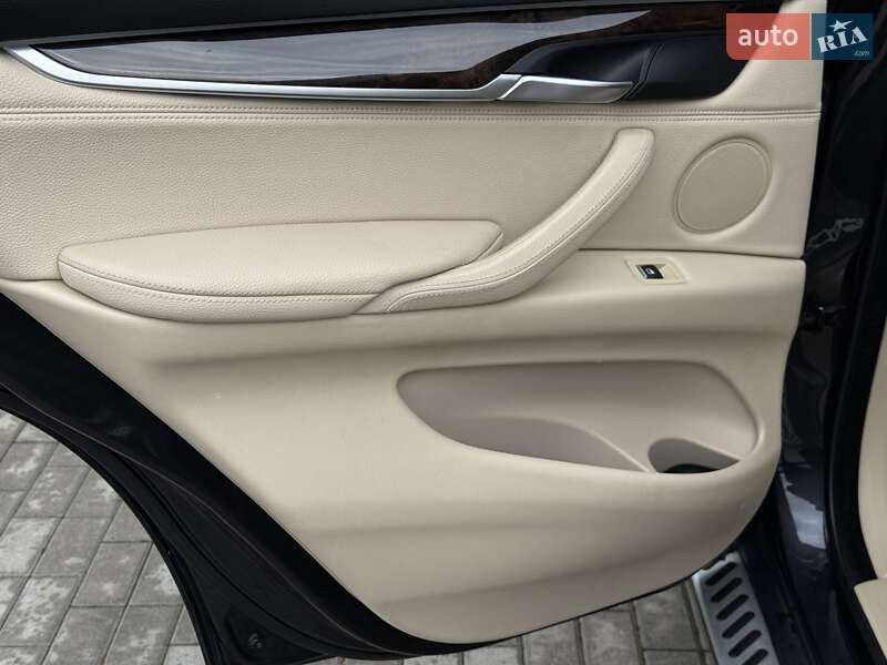 Внедорожник / Кроссовер BMW X5 2014 в Мукачево