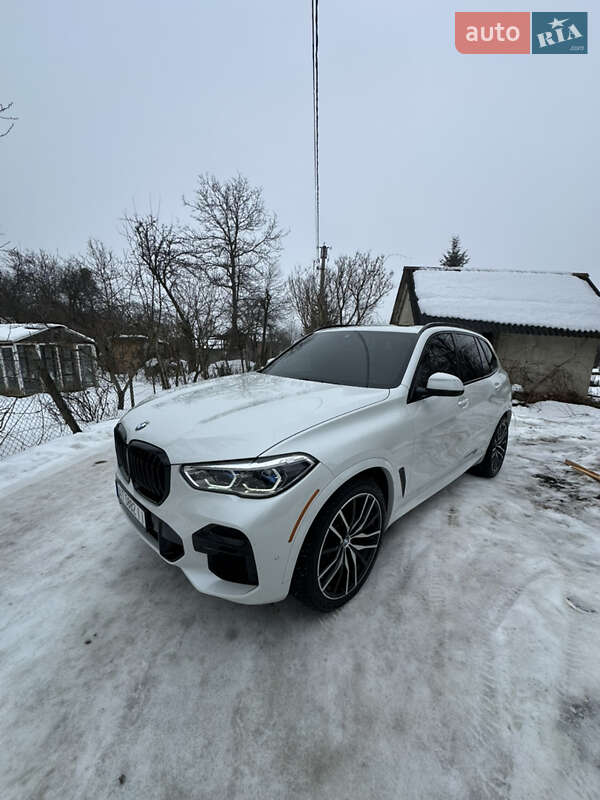Внедорожник / Кроссовер BMW X5 2021 в Ивано-Франковске