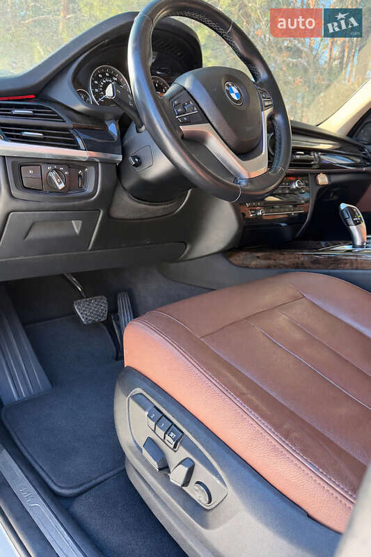 Внедорожник / Кроссовер BMW X5 2015 в Киеве