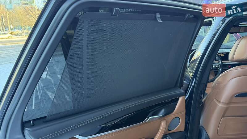 Внедорожник / Кроссовер BMW X5 2015 в Полтаве