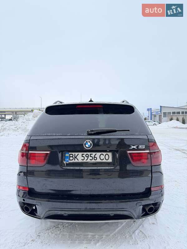 Позашляховик / Кросовер BMW X5 2012 в Рівному