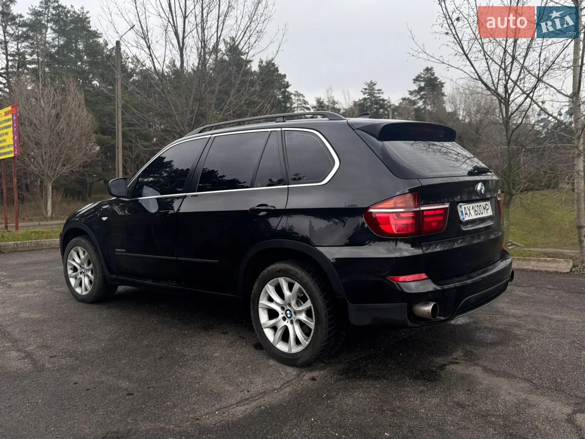 2010 BMW X5 - мініатюра 3