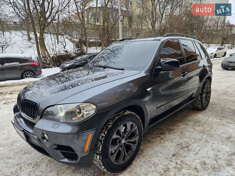 BMW X5 2011