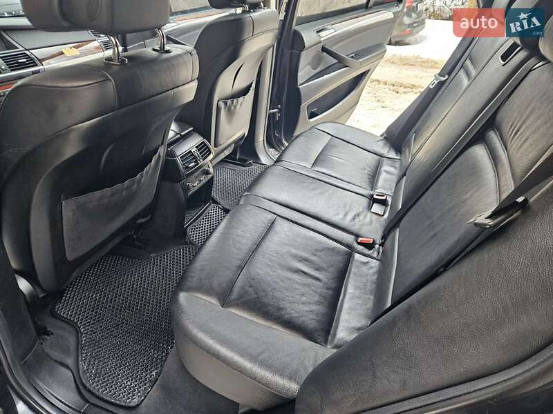Внедорожник / Кроссовер BMW X5 2011 в Виннице