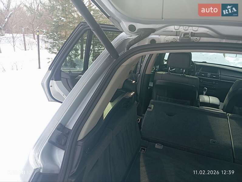 Позашляховик / Кросовер BMW X5 2012 в Львові