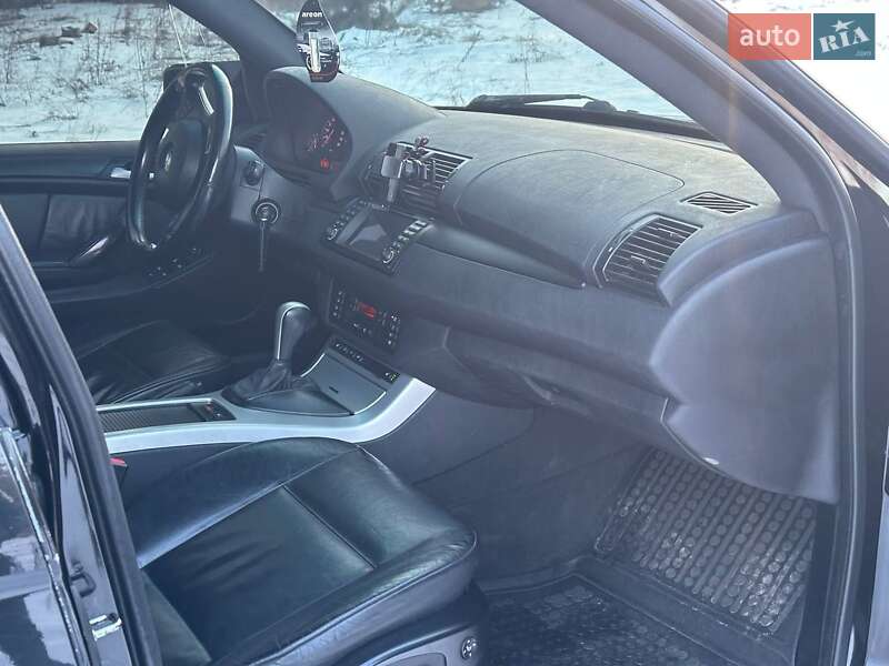 Внедорожник / Кроссовер BMW X5 2004 в Павлограде