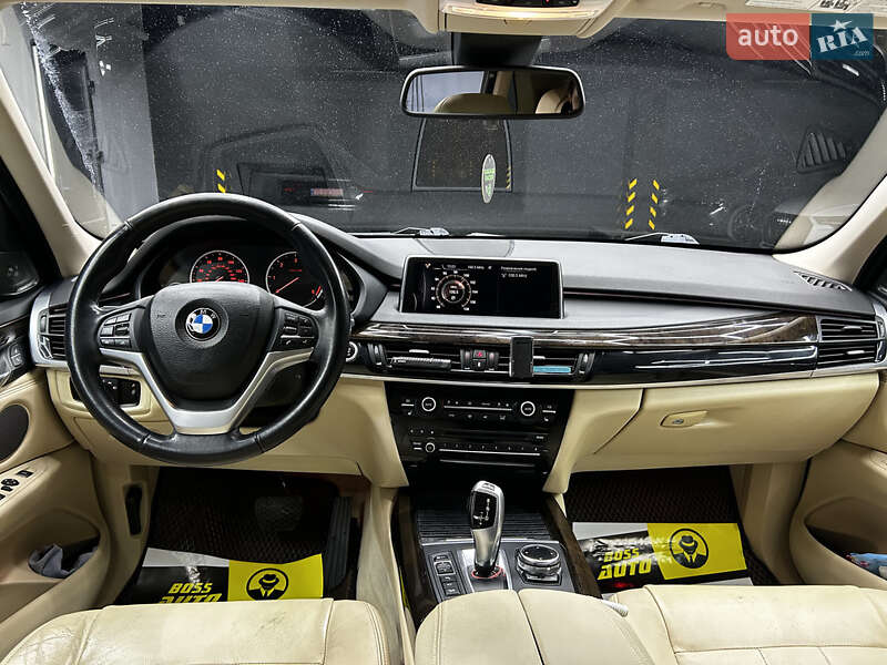 Позашляховик / Кросовер BMW X5 2014 в Чернівцях