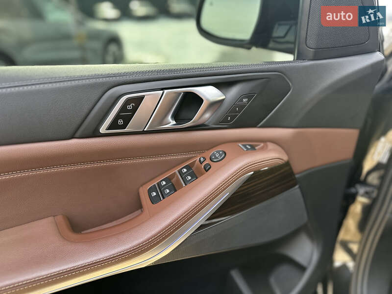 Позашляховик / Кросовер BMW X5 2019 в Львові фото 29 Позашляховик / Кросовер BMW X5 2019 в Львові