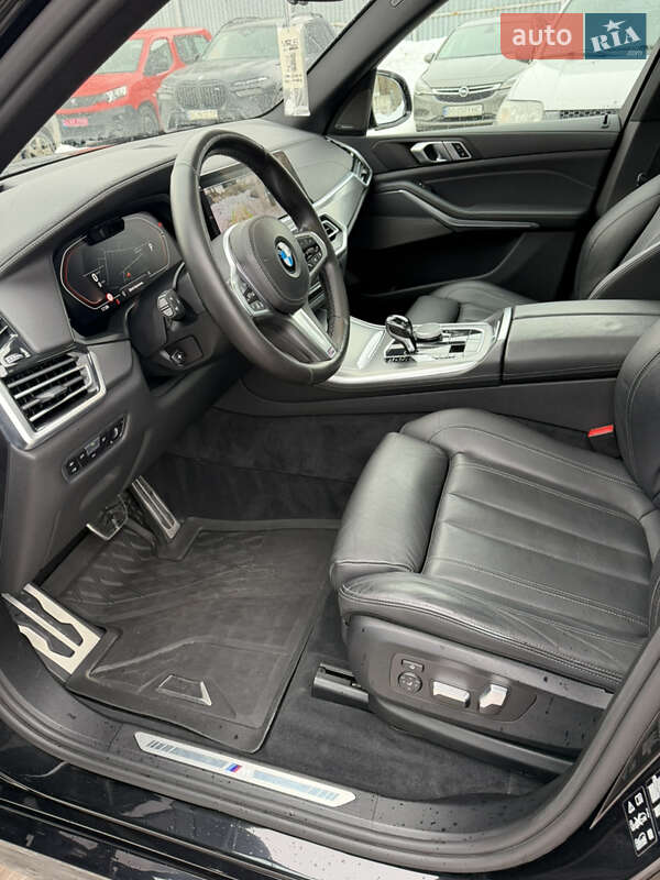 Внедорожник / Кроссовер BMW X5 2021 в Тернополе