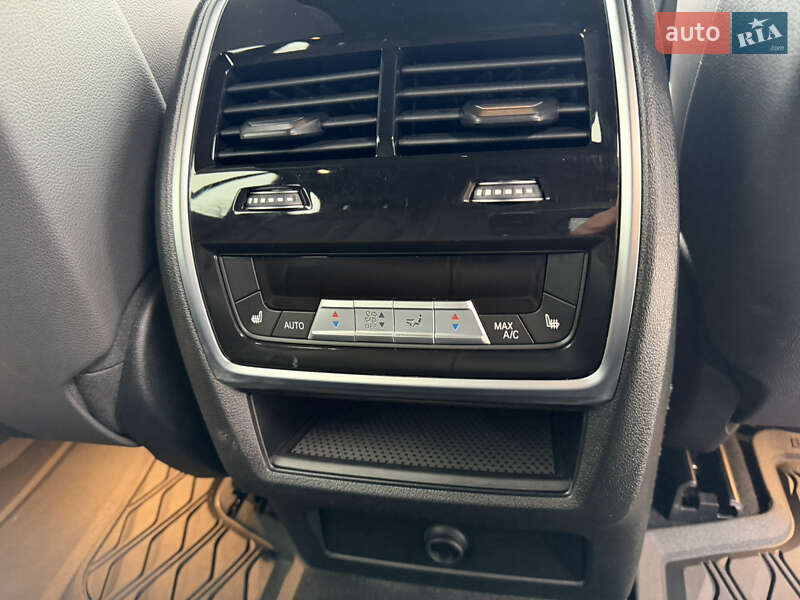 Внедорожник / Кроссовер BMW X5 2021 в Тернополе