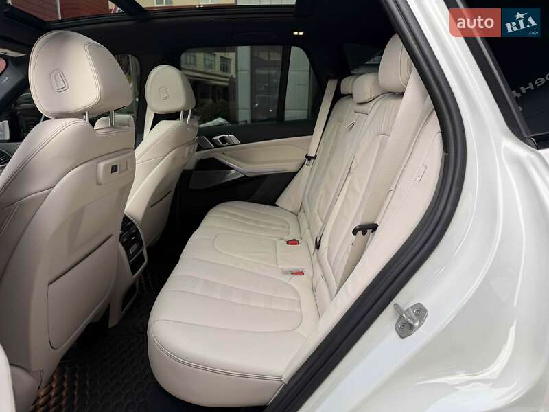 Внедорожник / Кроссовер BMW X5 2020 в Львове