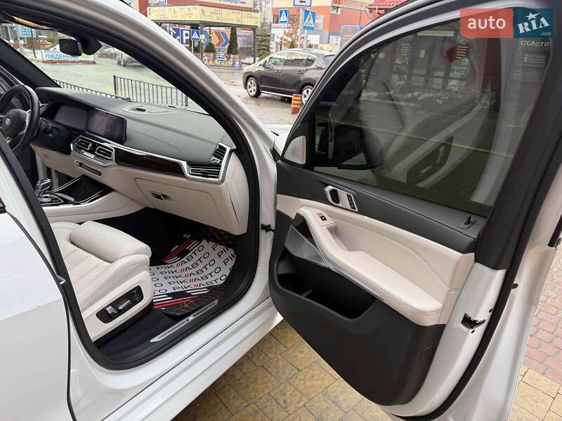 Внедорожник / Кроссовер BMW X5 2020 в Львове