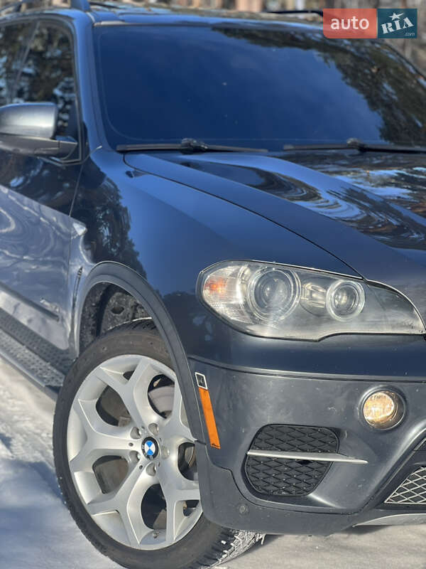 Позашляховик / Кросовер BMW X5 2010 в Києві