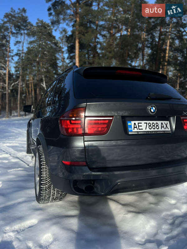 Позашляховик / Кросовер BMW X5 2010 в Києві