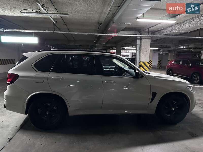 Внедорожник / Кроссовер BMW X5 2015 в Киеве