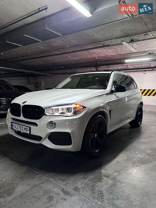 Внедорожник / Кроссовер BMW X5 2015 в Киеве