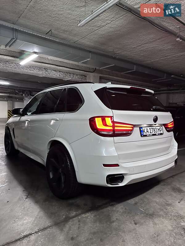 Внедорожник / Кроссовер BMW X5 2015 в Киеве