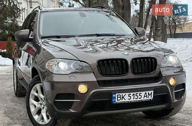 Внедорожник / Кроссовер BMW X5 2011 в Ровно