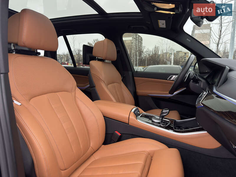 Внедорожник / Кроссовер BMW X5 2020 в Киеве