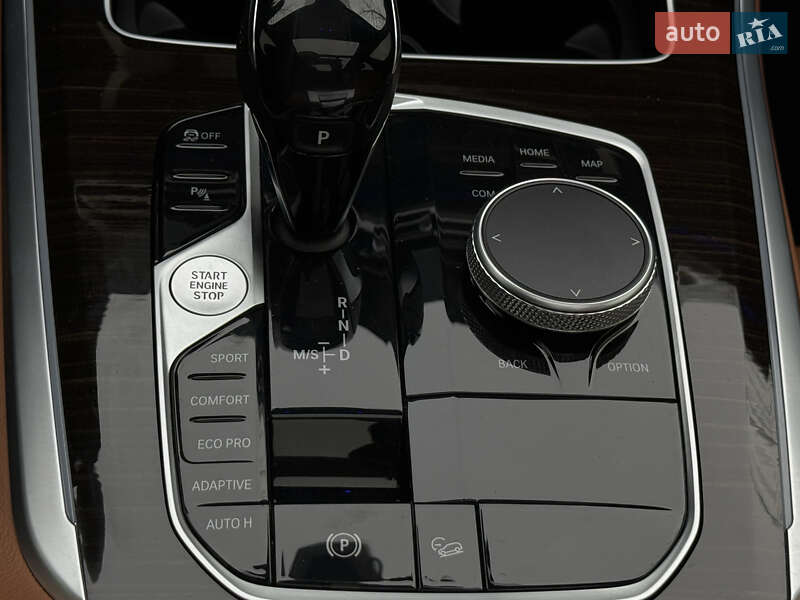 Внедорожник / Кроссовер BMW X5 2020 в Киеве