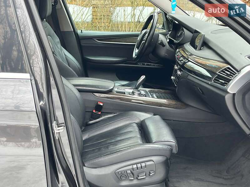 Внедорожник / Кроссовер BMW X5 2016 в Киеве фото 35 Внедорожник / Кроссовер BMW X5 2016 в Киеве