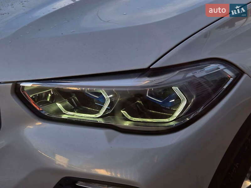 Позашляховик / Кросовер BMW X5 2019 в Києві фото 12 Позашляховик / Кросовер BMW X5 2019 в Києві