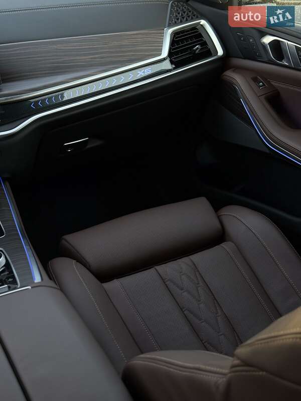 Внедорожник / Кроссовер BMW X5 2025 в Львове