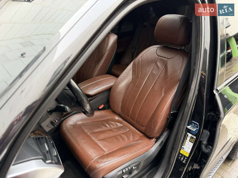 Внедорожник / Кроссовер BMW X5 2015 в Киеве