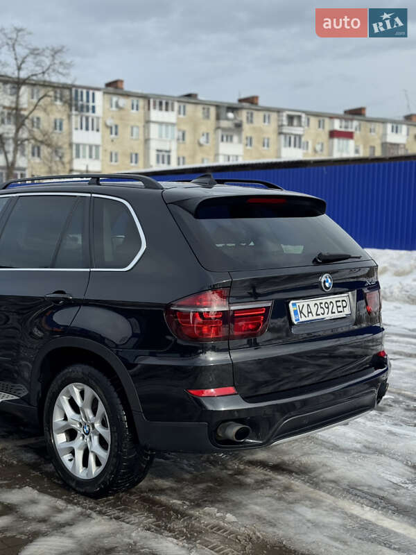 Внедорожник / Кроссовер BMW X5 2013 в Калуше
