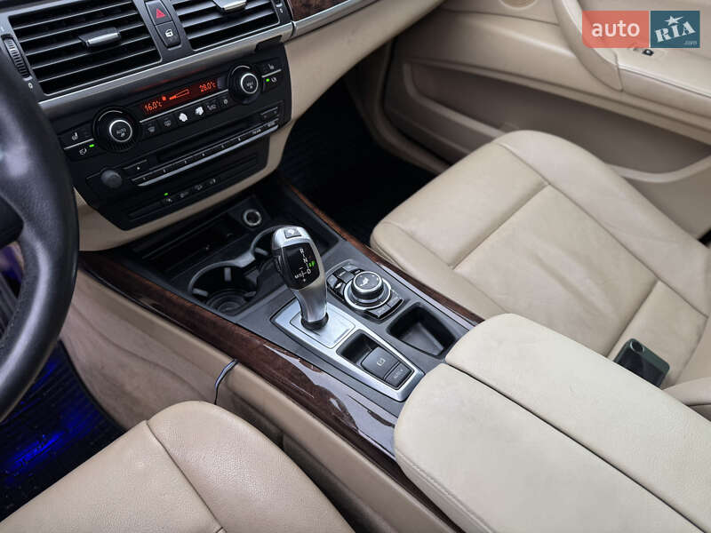 Внедорожник / Кроссовер BMW X5 2010 в Киеве фото 19 Внедорожник / Кроссовер BMW X5 2010 в Киеве