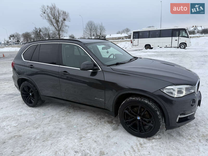Внедорожник / Кроссовер BMW X5 2016 в Бродах