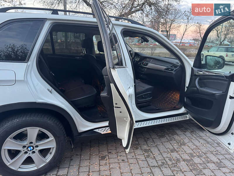 Позашляховик / Кросовер BMW X5 2012 в Одесі