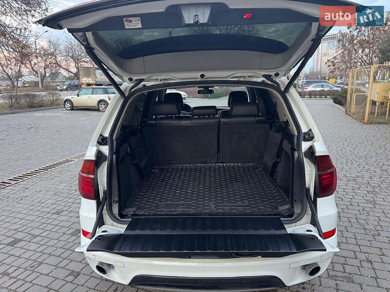 Позашляховик / Кросовер BMW X5 2012 в Одесі
