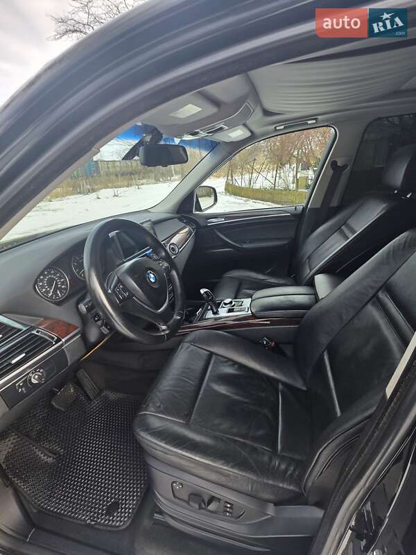 Внедорожник / Кроссовер BMW X5 2007 в Кицмани