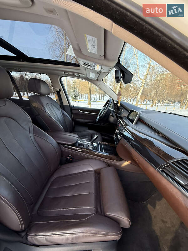 Внедорожник / Кроссовер BMW X5 2015 в Ровно фото 7 Внедорожник / Кроссовер BMW X5 2015 в Ровно