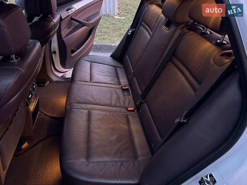 Позашляховик / Кросовер BMW X5 2009 в Виноградові