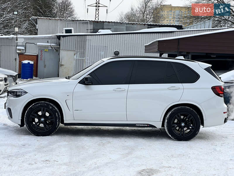 Внедорожник / Кроссовер BMW X5 2016 в Киеве