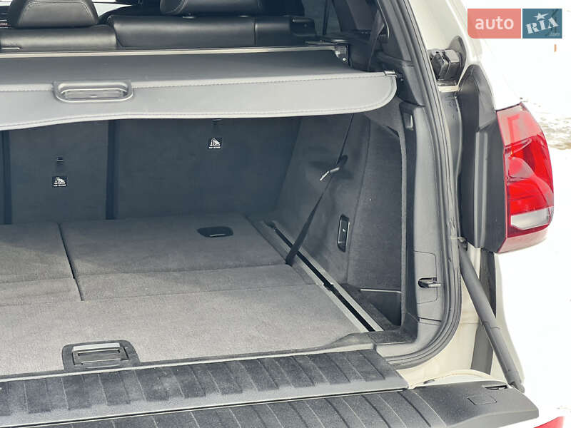 Внедорожник / Кроссовер BMW X5 2016 в Киеве