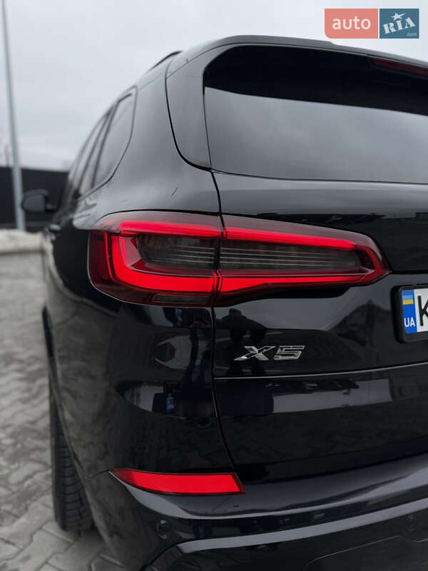 Позашляховик / Кросовер BMW X5 2021 в Дніпрі