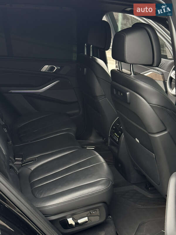 Позашляховик / Кросовер BMW X5 2021 в Дніпрі