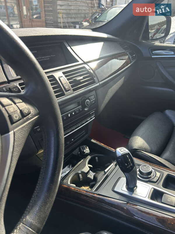 Внедорожник / Кроссовер BMW X5 2010 в Тернополе фото 18 Внедорожник / Кроссовер BMW X5 2010 в Тернополе