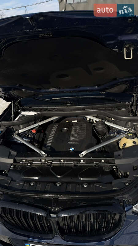 Позашляховик / Кросовер BMW X5 2018 в Львові