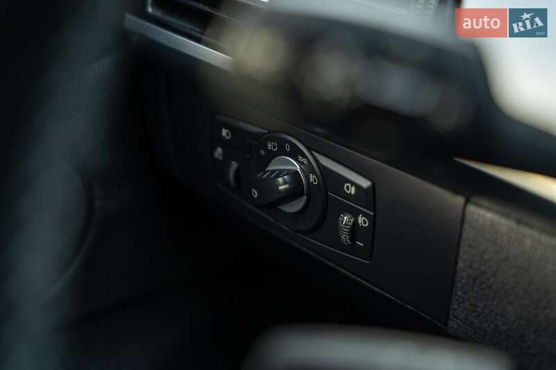 Позашляховик / Кросовер BMW X5 2011 в Чернівцях