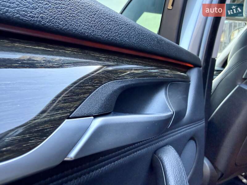 Внедорожник / Кроссовер BMW X5 2014 в Одессе