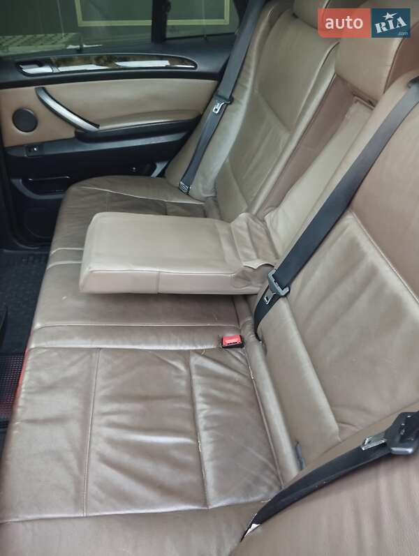 Позашляховик / Кросовер BMW X5 2004 в Вінниці