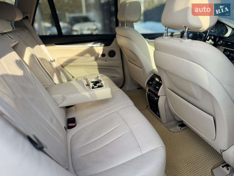 Позашляховик / Кросовер BMW X5 2014 в Львові